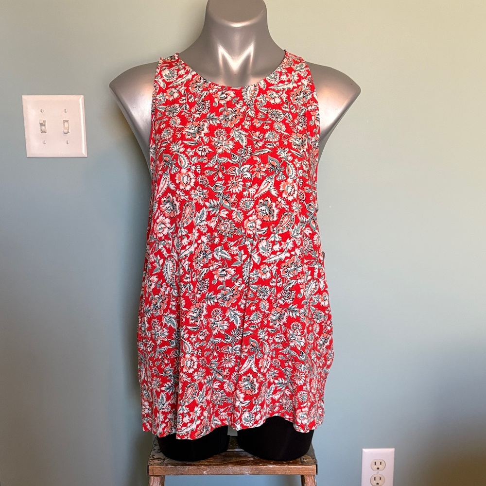 Old Navy Red and White Floral Tank Top